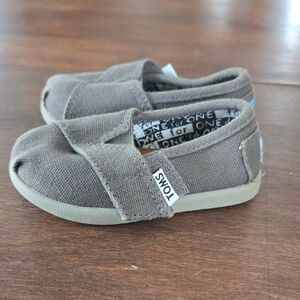 TOMS Kids Brown Canvas Slip-On Sneakers